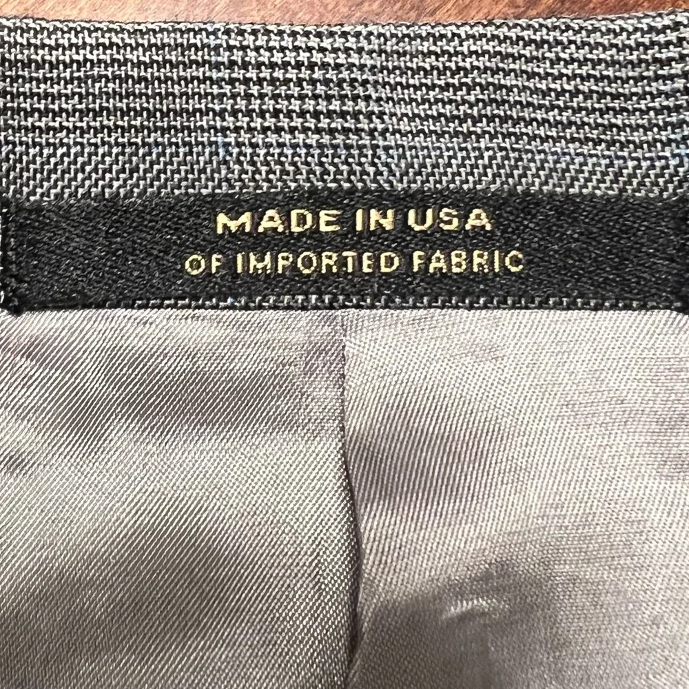 Gent’s Hart Schaffner Marx Custom Suit:  51” Chest,  43” Waist